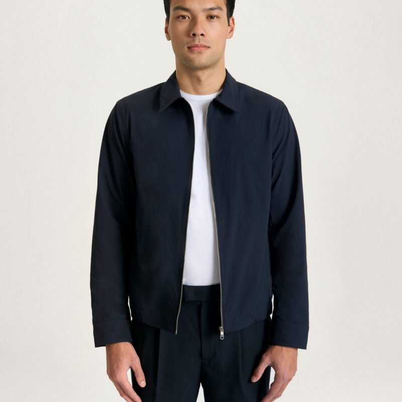 The refined minimal modern 360?? Jacket in Navy