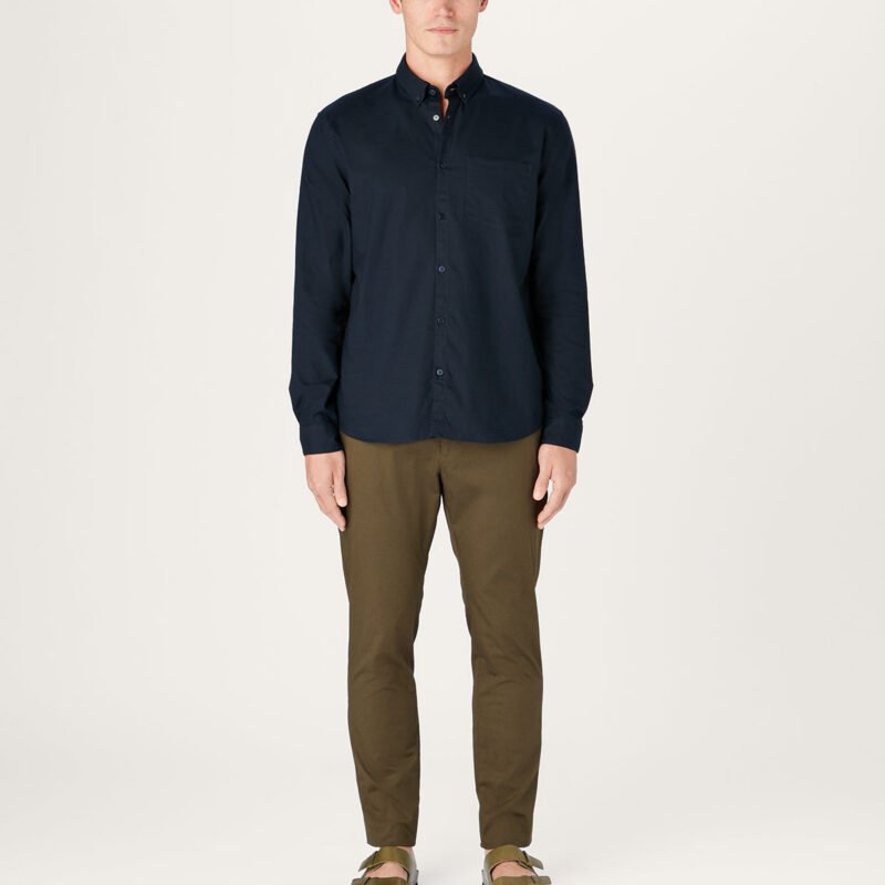 The All Day Oxford Shirt in Navy