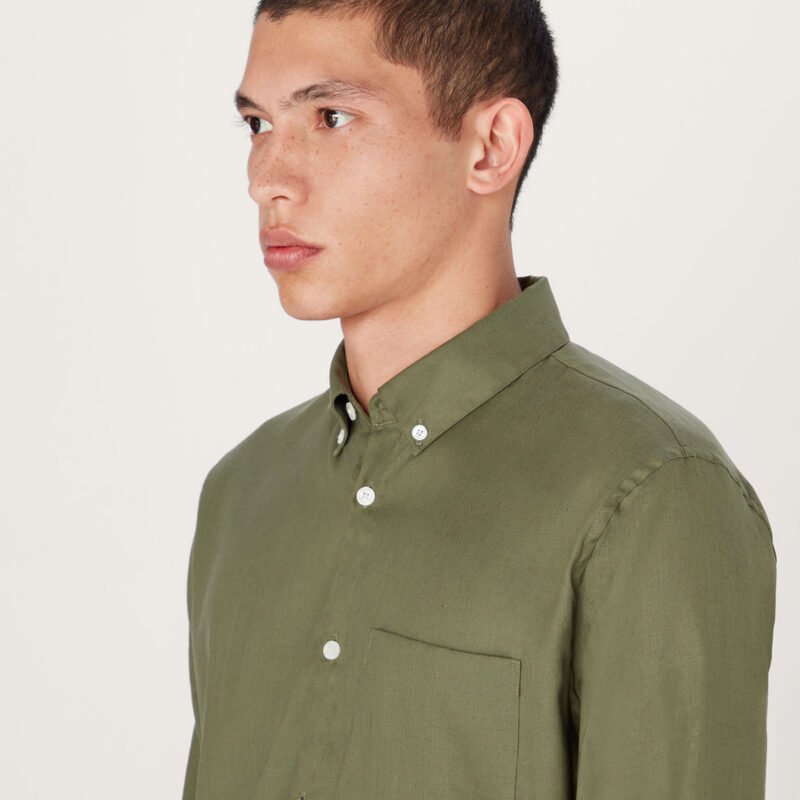 The All Day Shirt Linen Collared in Olive