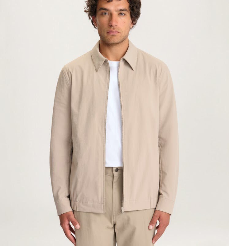 The refined minimal 360?? Jacket in Beige